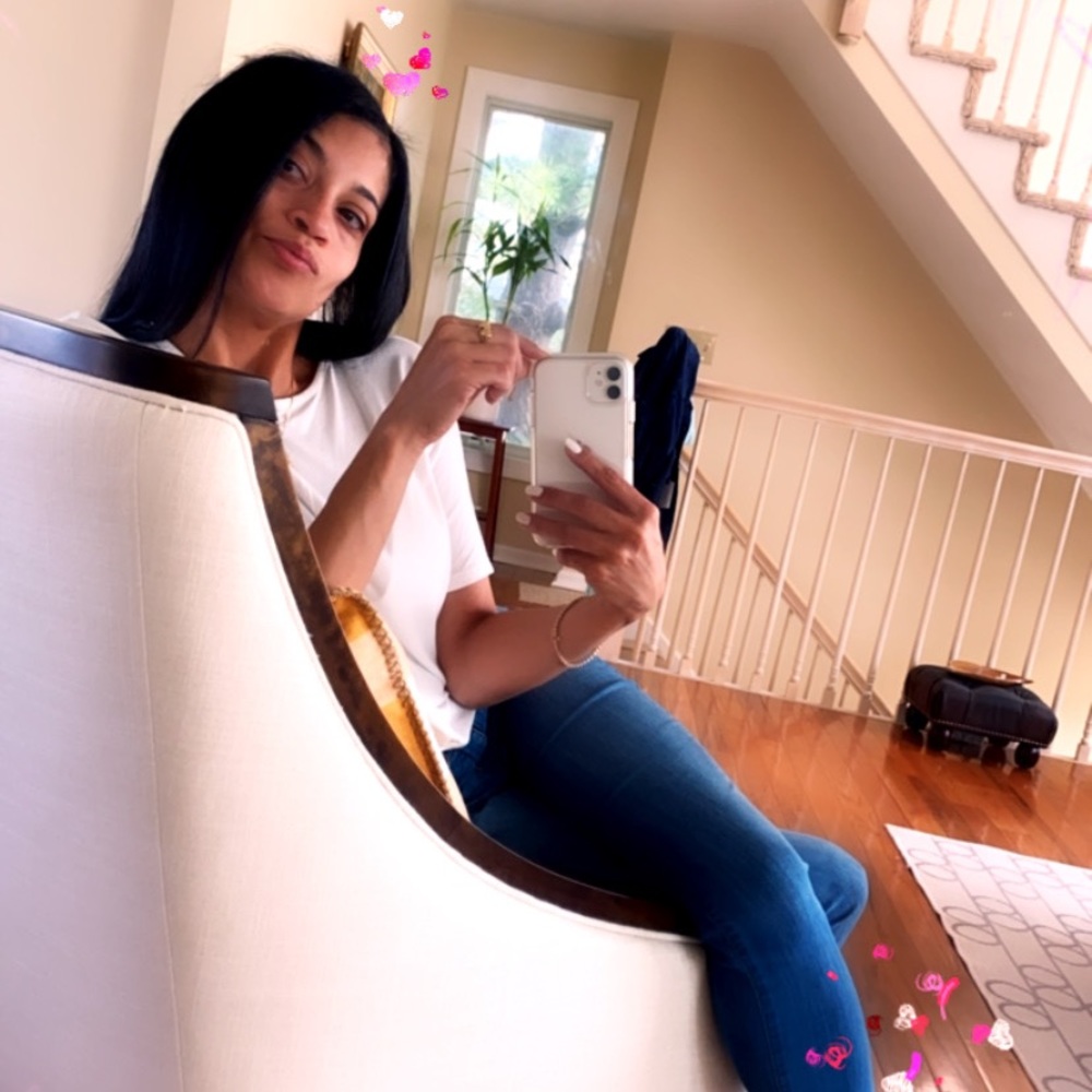 Meet your Posher, Daviana